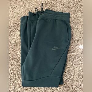 Nike Tech Fleece Joggers Sweatpants Mens Size Small Black Casual Tapered